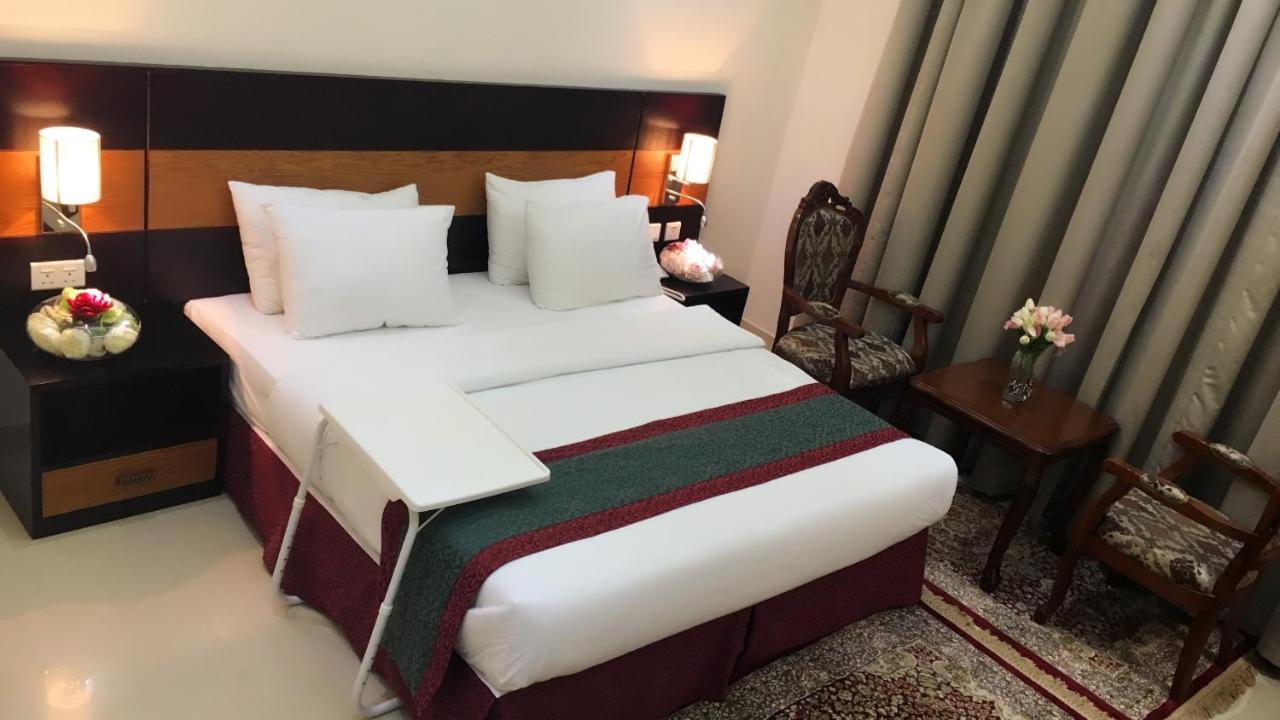 มุสแคต อินเตอร์เนชันแนล โฮเต็ล พลาซา ซาลาลาห์ Hotel ภายนอก รูปภาพ